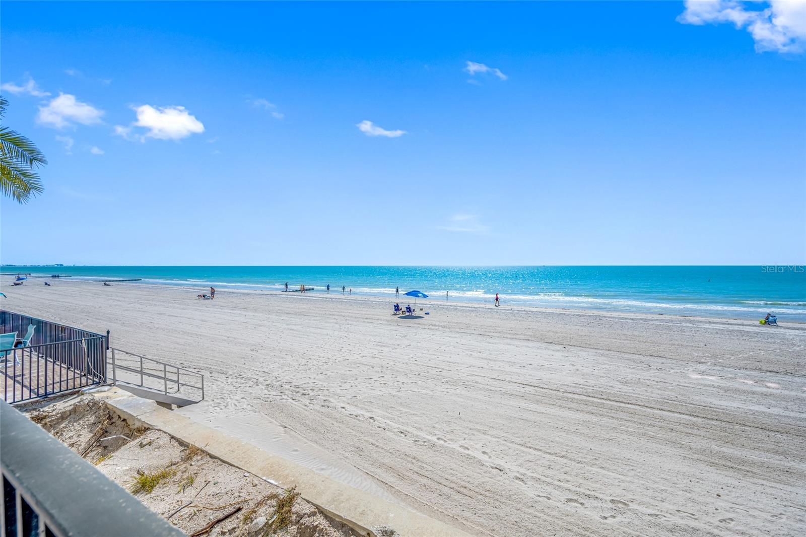 15462 GULF BLVD #603 — photo 8