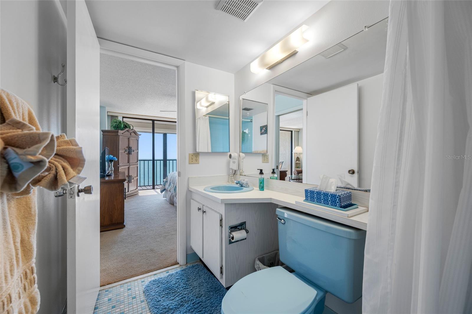 15462 GULF BLVD #603 — photo 32