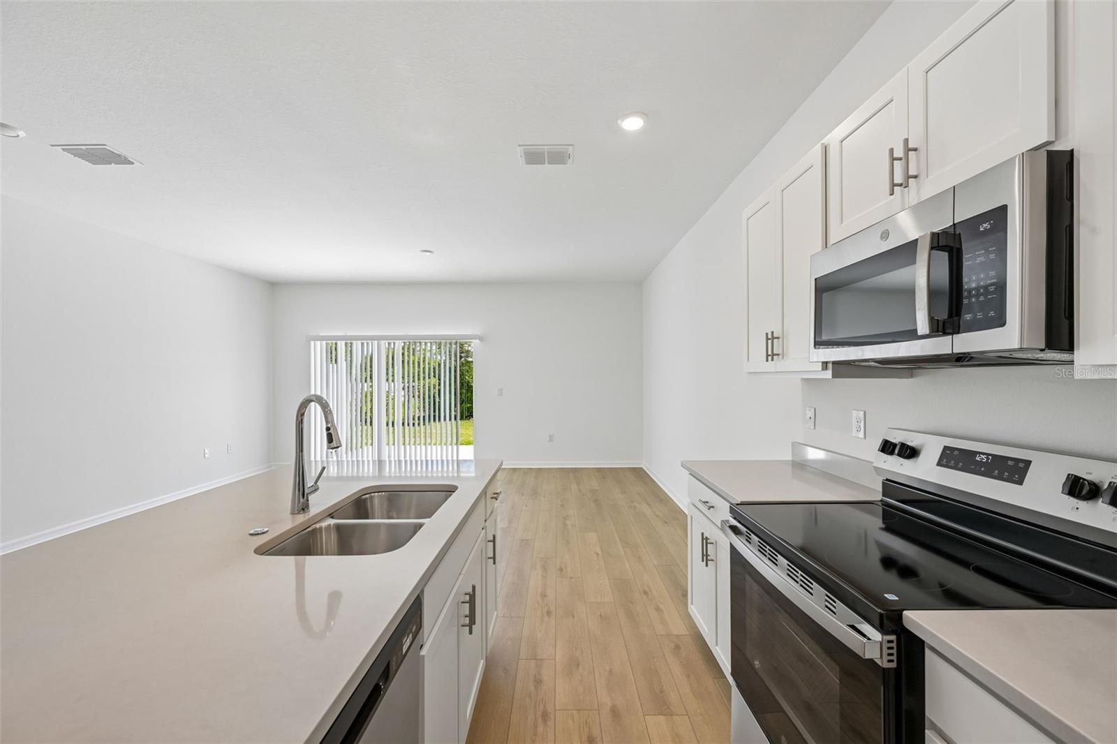 7150 GRAND FOREST WAY — photo 9