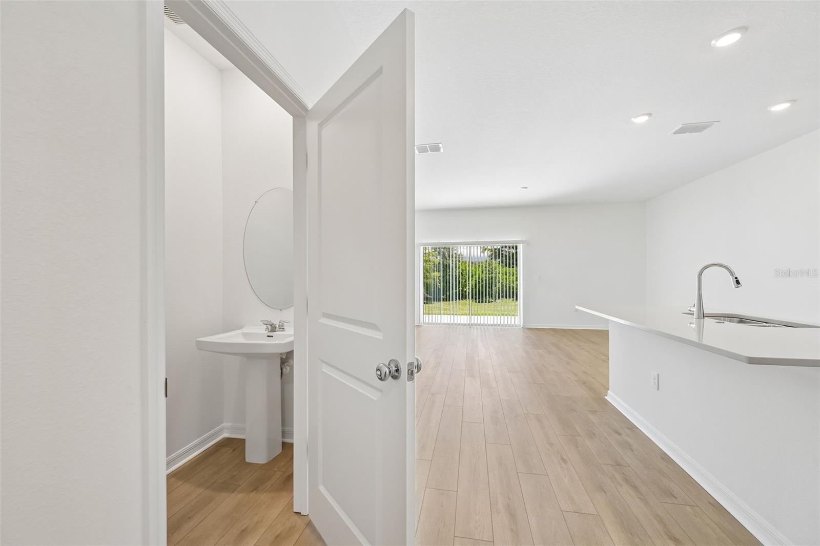 7150 GRAND FOREST WAY — photo 13