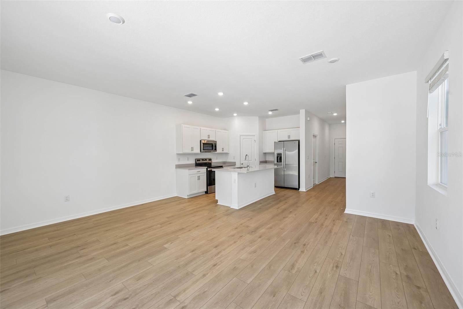 7150 GRAND FOREST WAY — photo 6