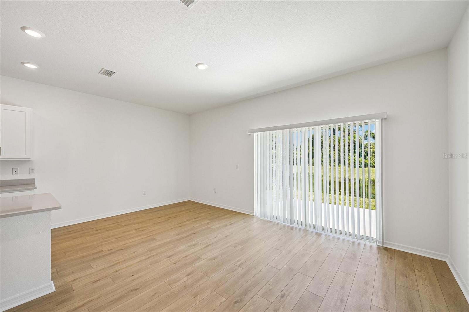 7167 GRAND FOREST WAY — photo 3