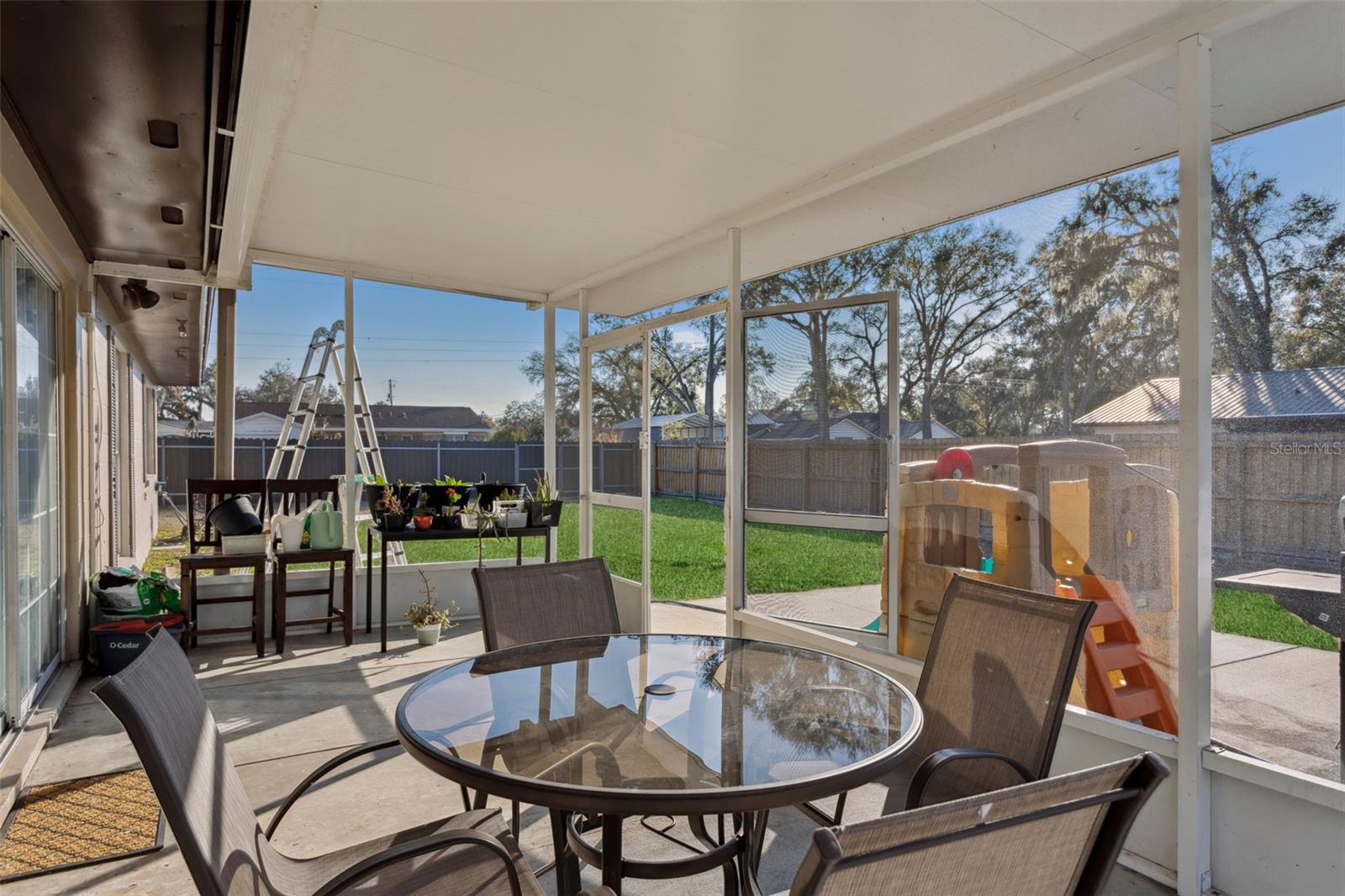 1614 BERKSHIRE DR — photo 21