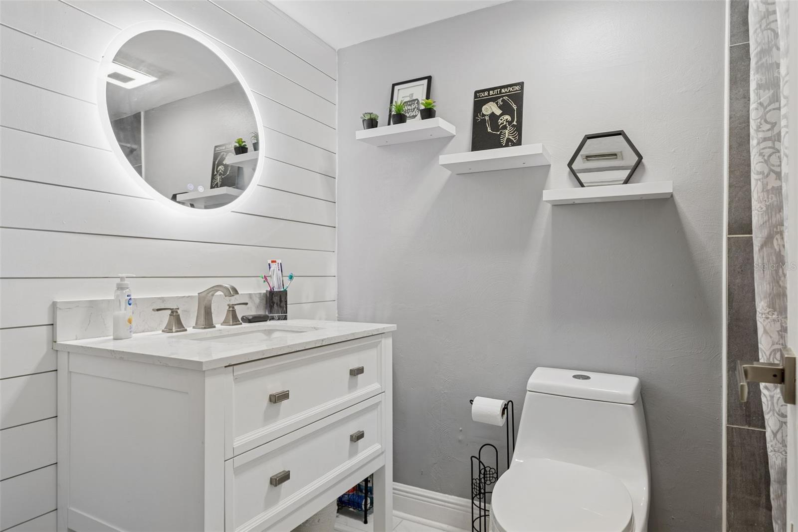 1614 BERKSHIRE DR — photo 15