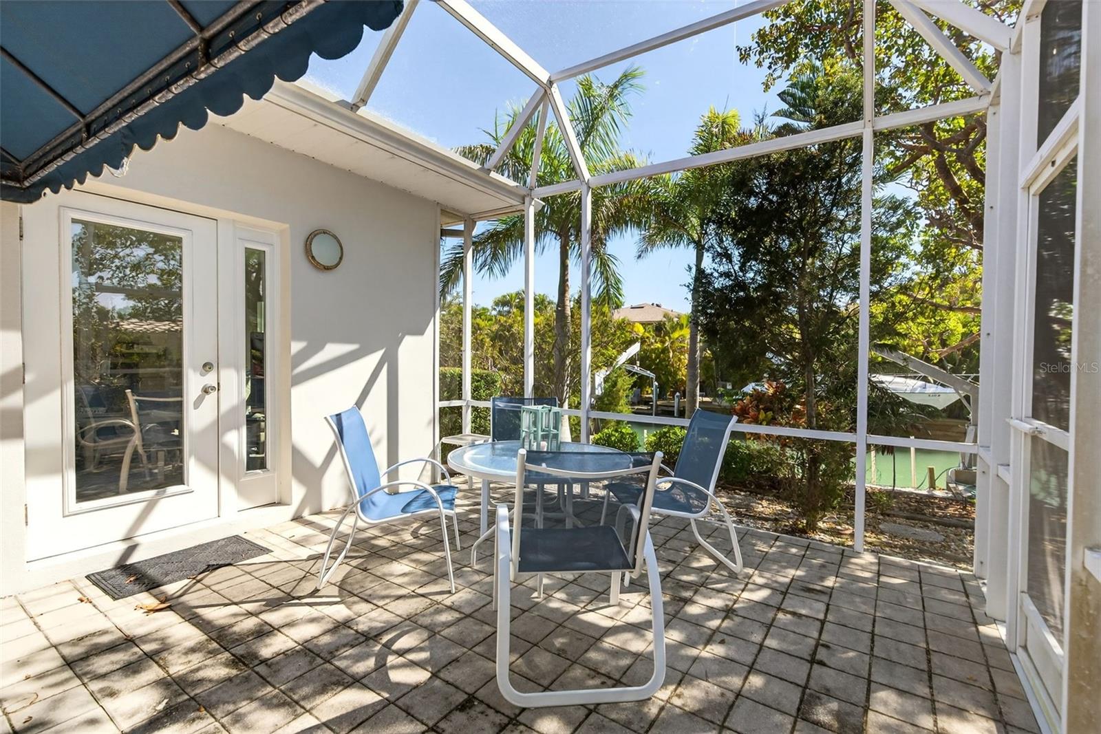 550 DE NARVAEZ DR — photo 27