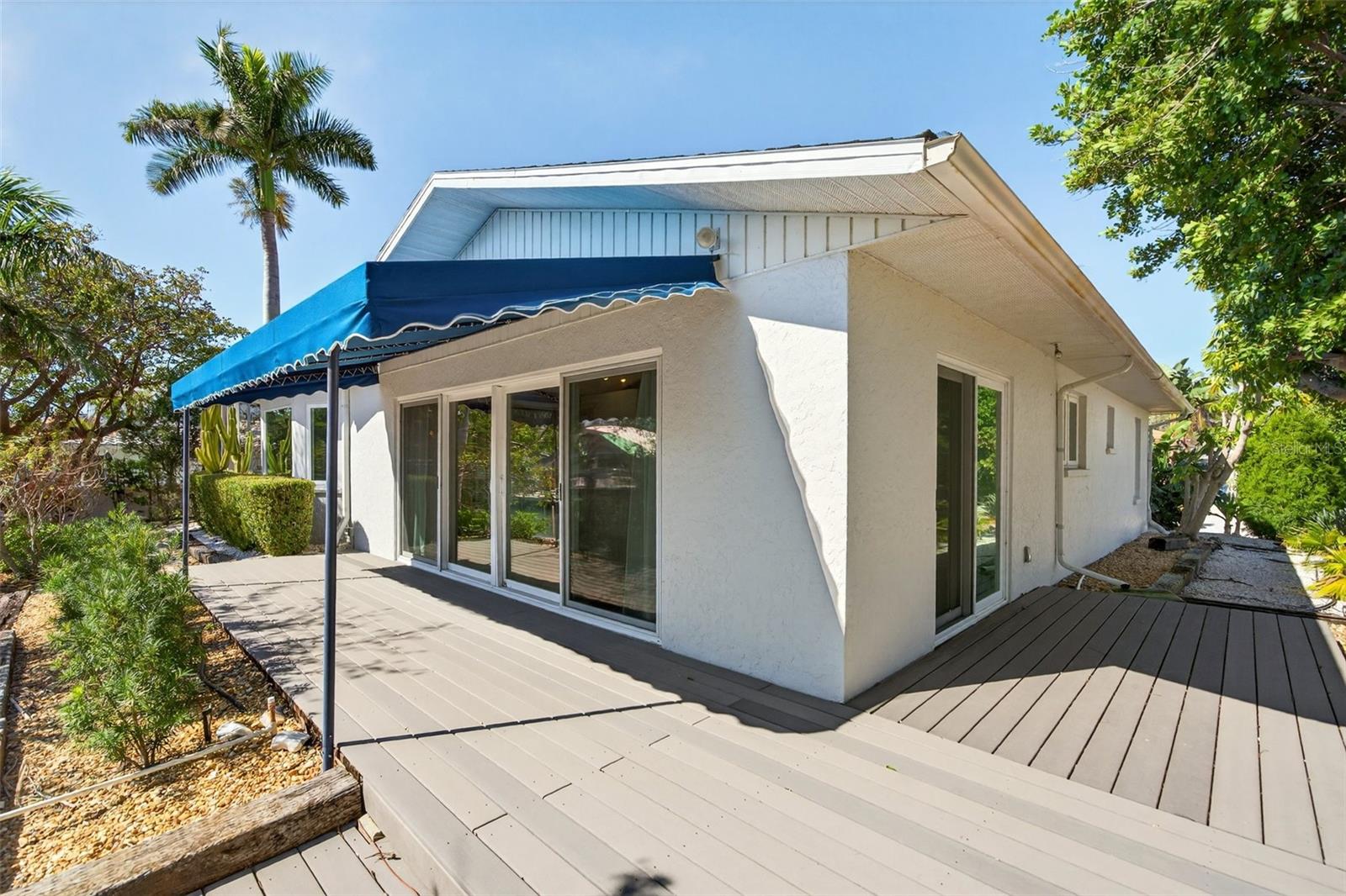 550 DE NARVAEZ DR — photo 29
