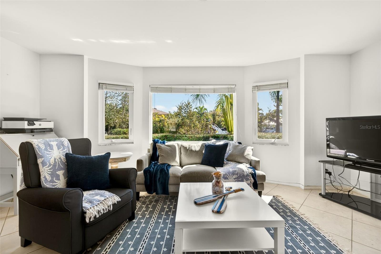 550 DE NARVAEZ DR — photo 16