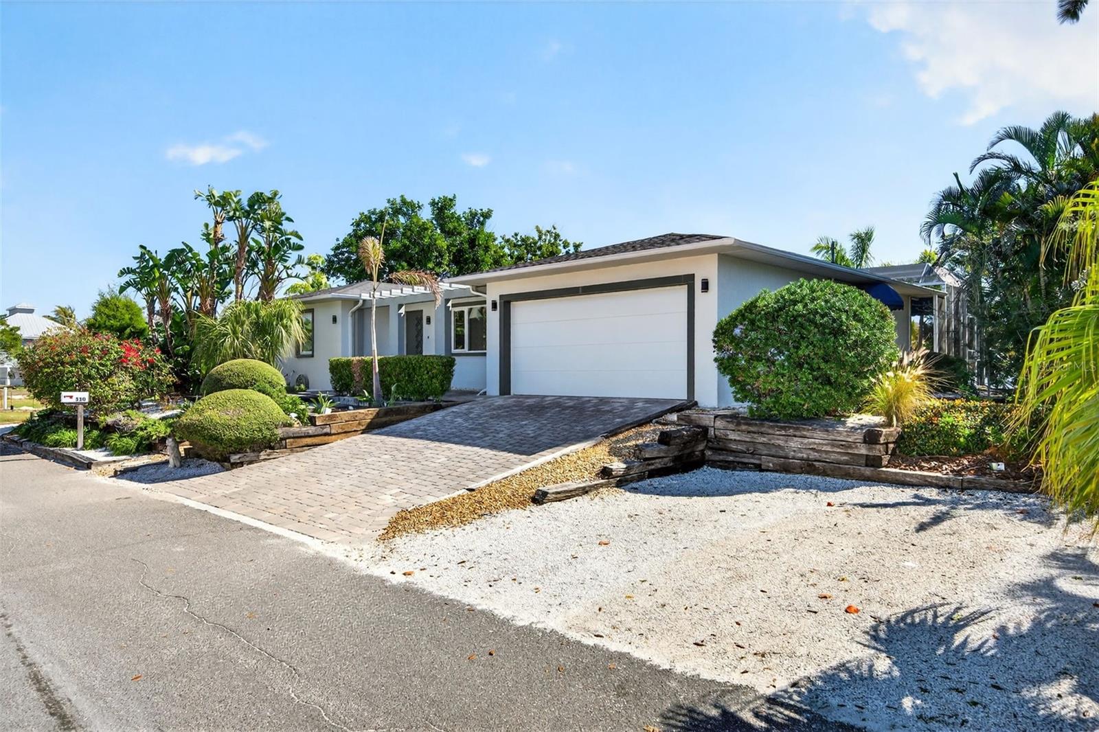 550 DE NARVAEZ DR — photo 5