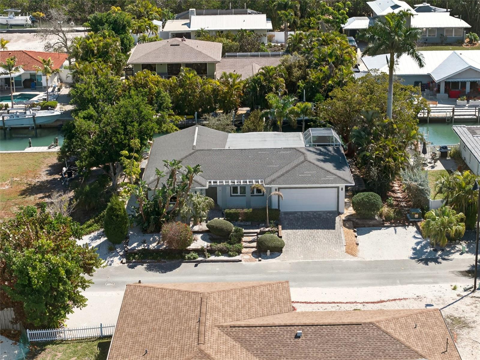 550 DE NARVAEZ DR — photo 4