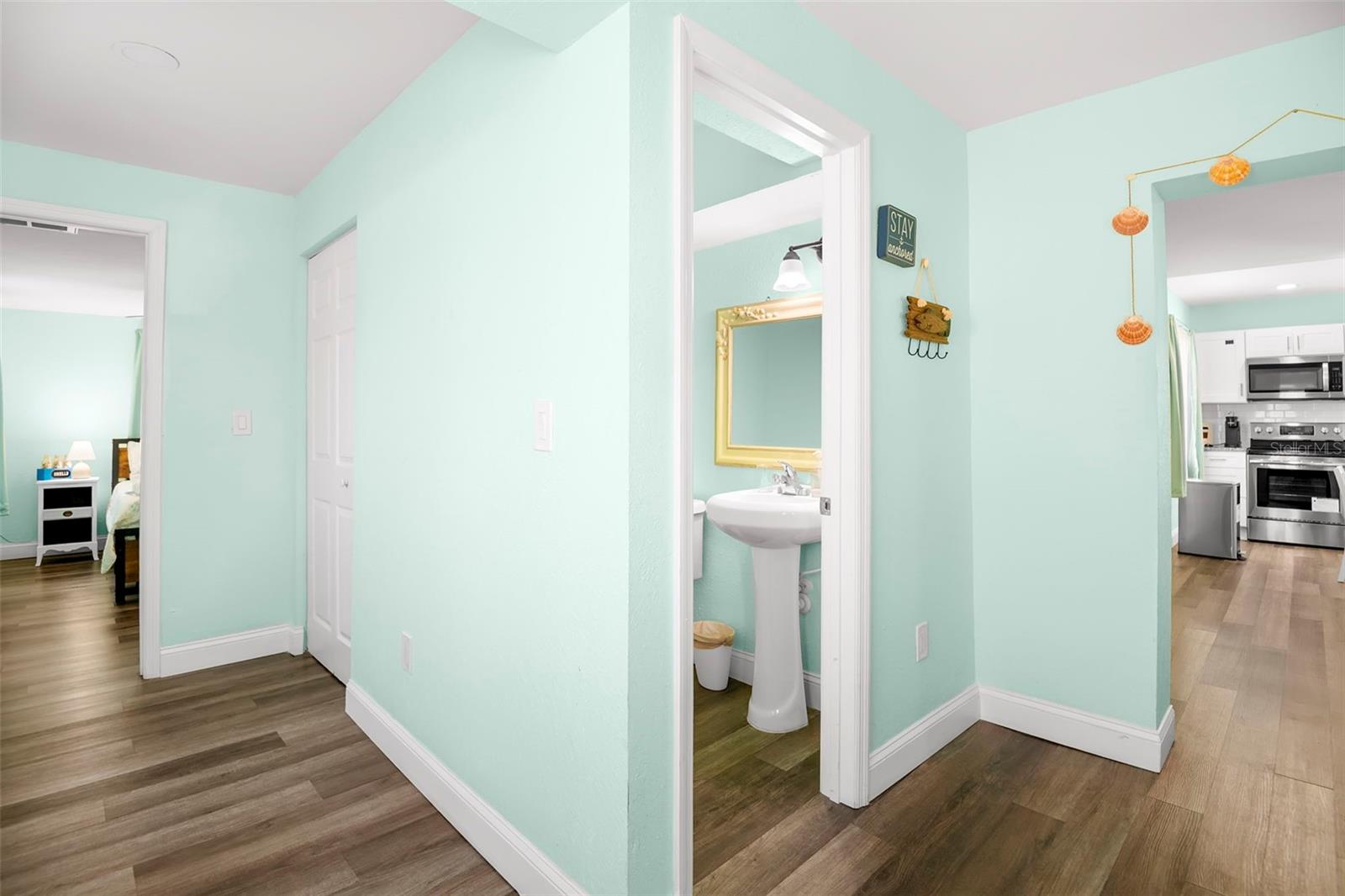 1613 N MARTIN LUTHER KING JR AVE — photo 11
