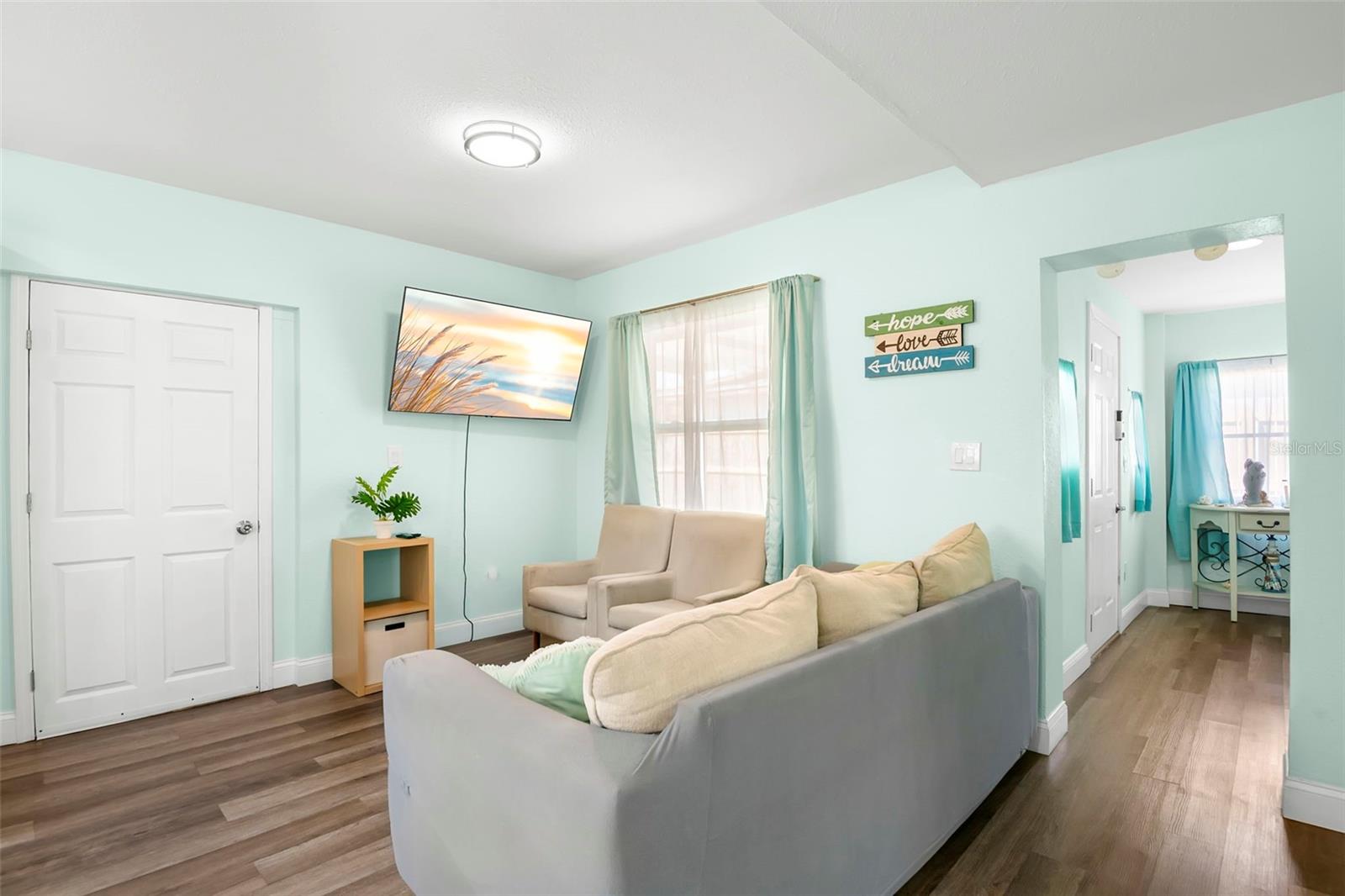 1613 N MARTIN LUTHER KING JR AVE — photo 5