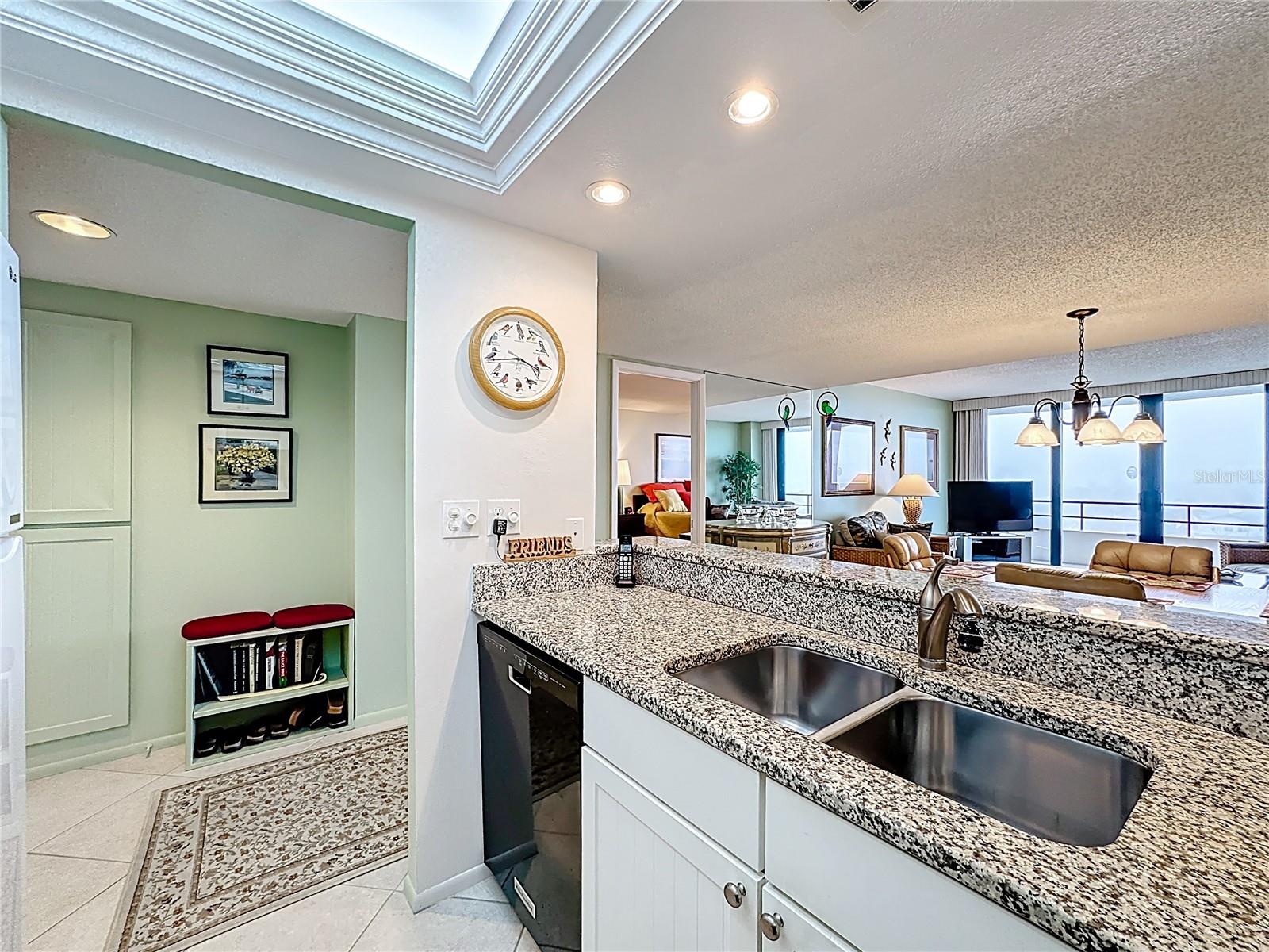 6415 MIDNIGHT PASS RD #705 — photo 4