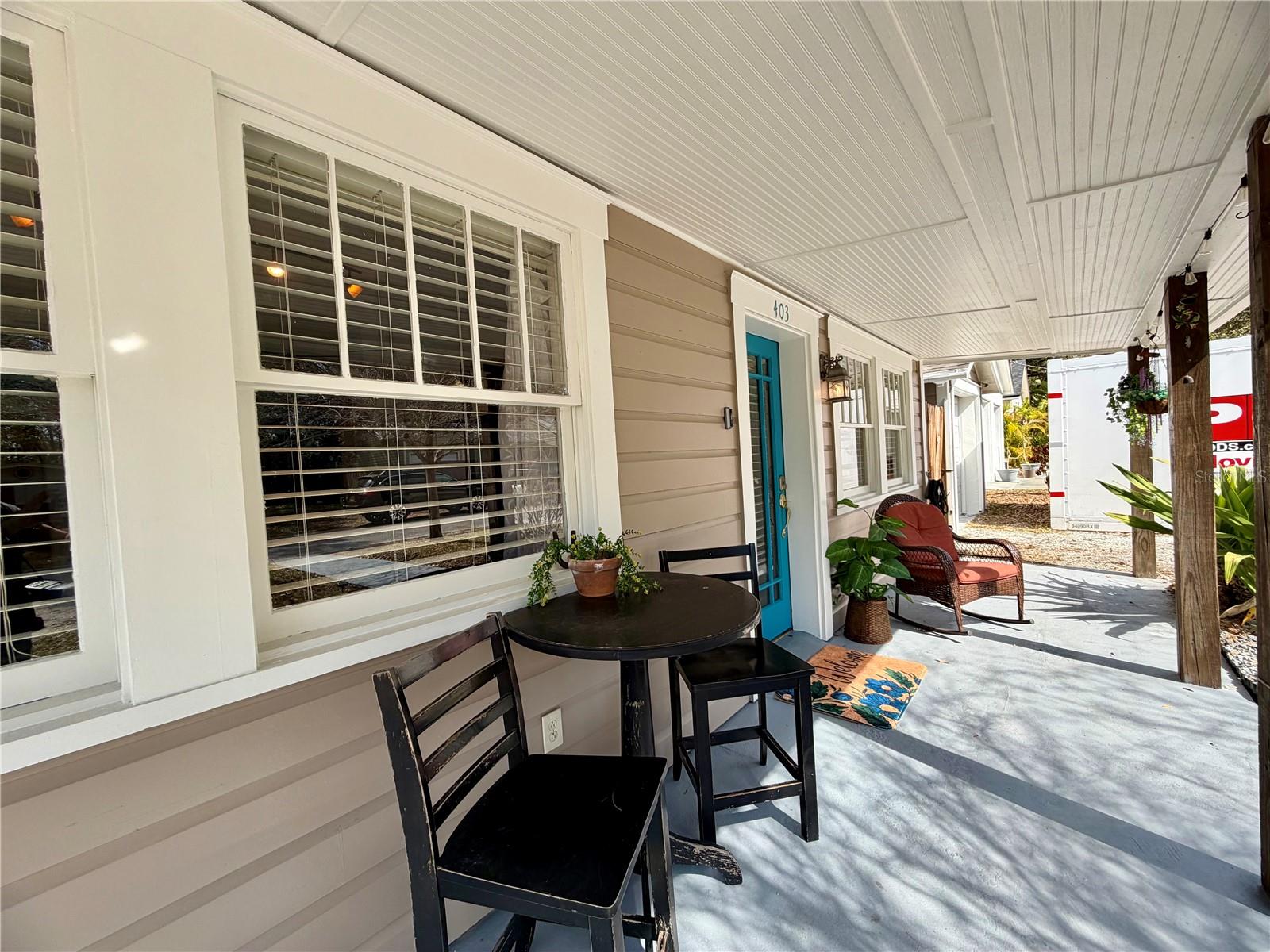 403 W CHELSEA ST — photo 4