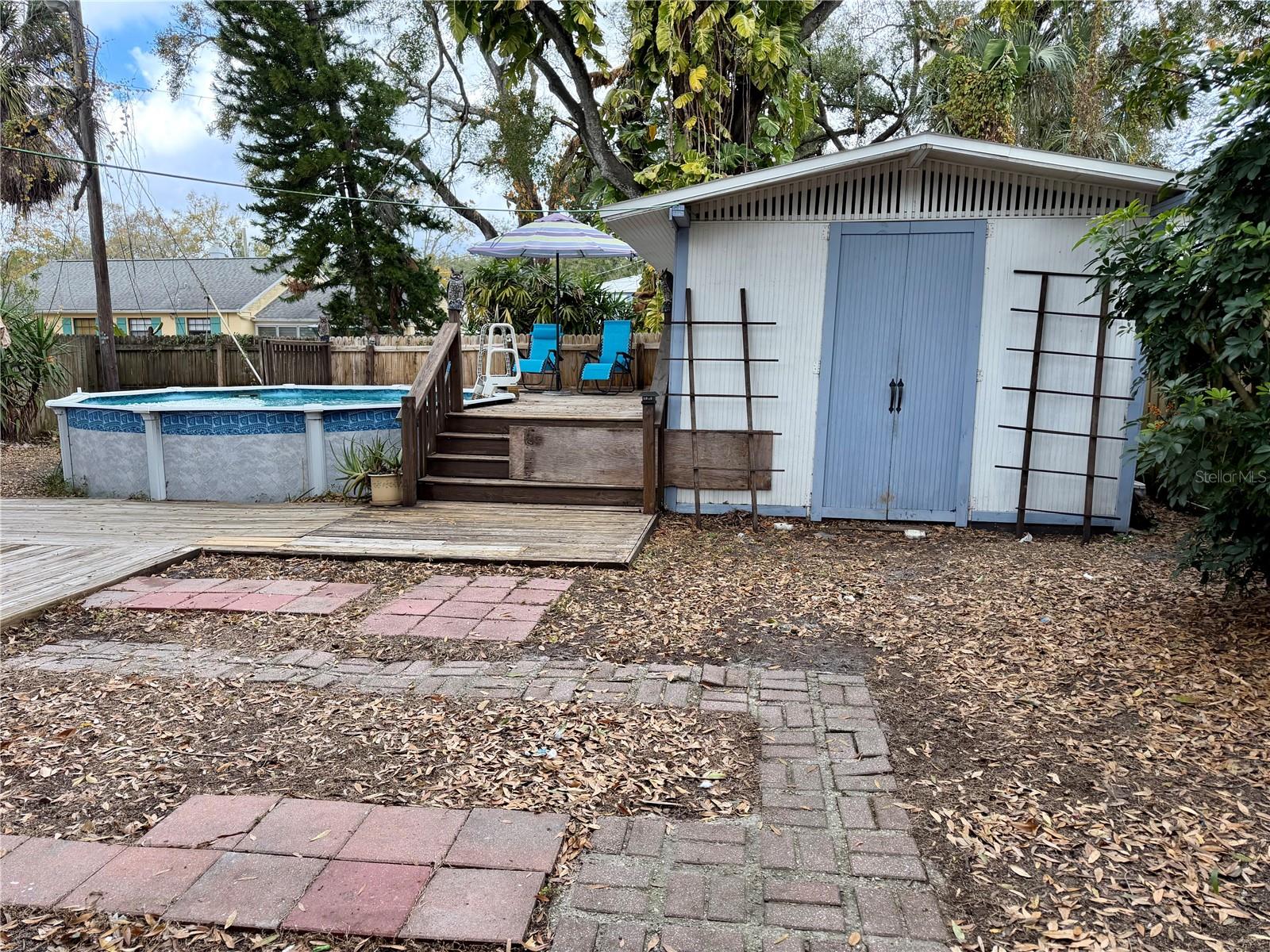 403 W CHELSEA ST — photo 46