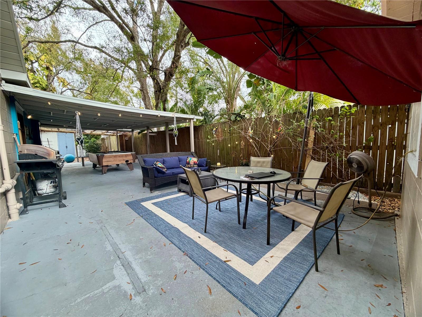 403 W CHELSEA ST — photo 39