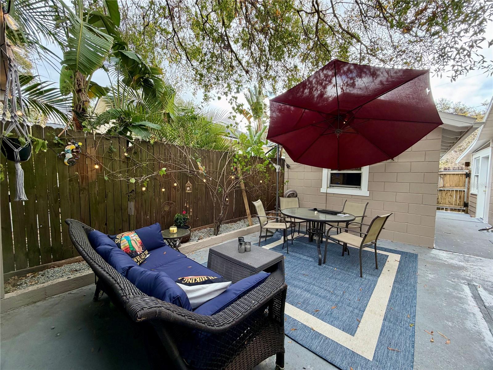 403 W CHELSEA ST — photo 41
