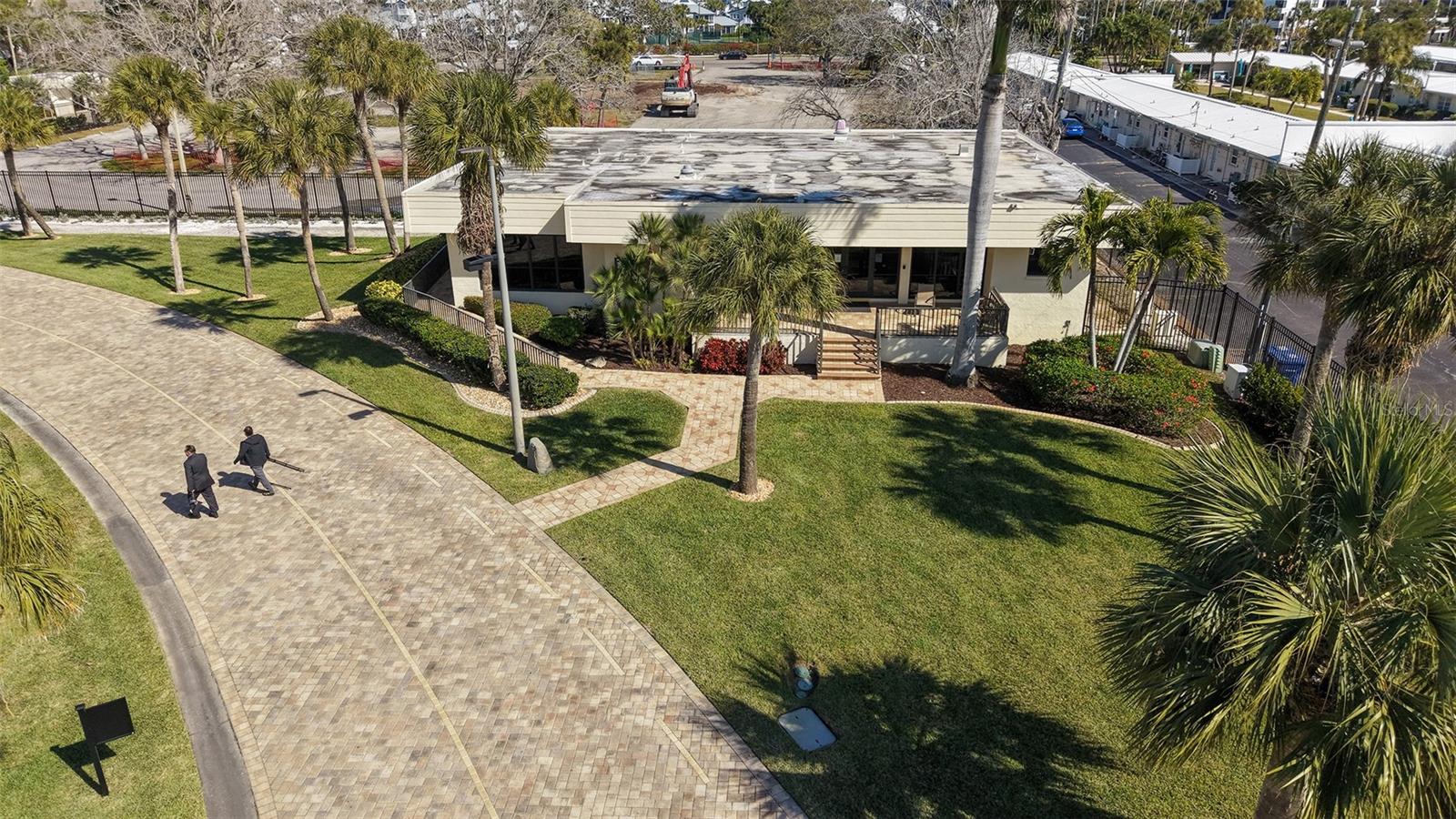 5780 MIDNIGHT PASS RD #110 — photo 47