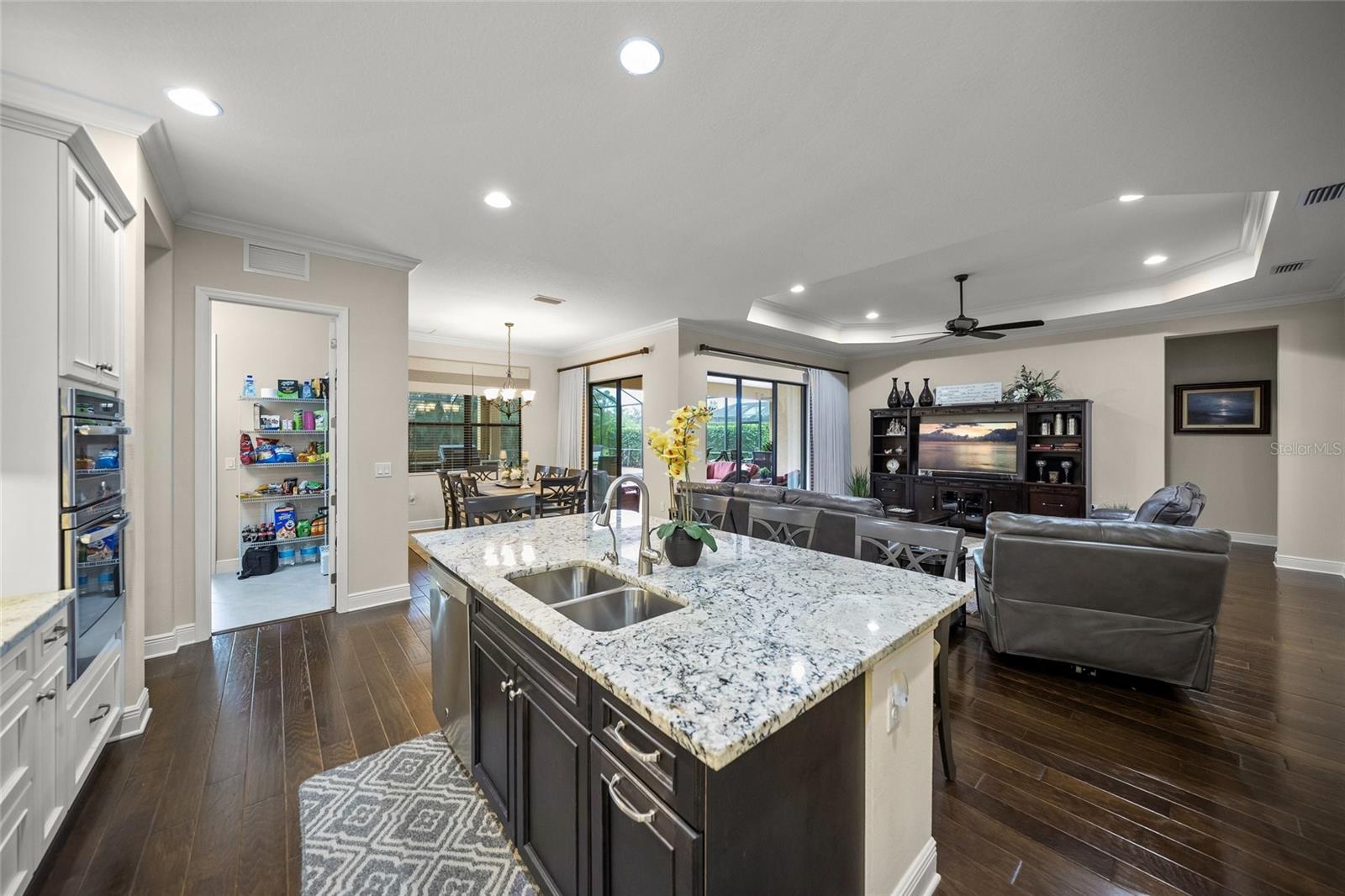7809 PASSIONFLOWER DR — photo 11