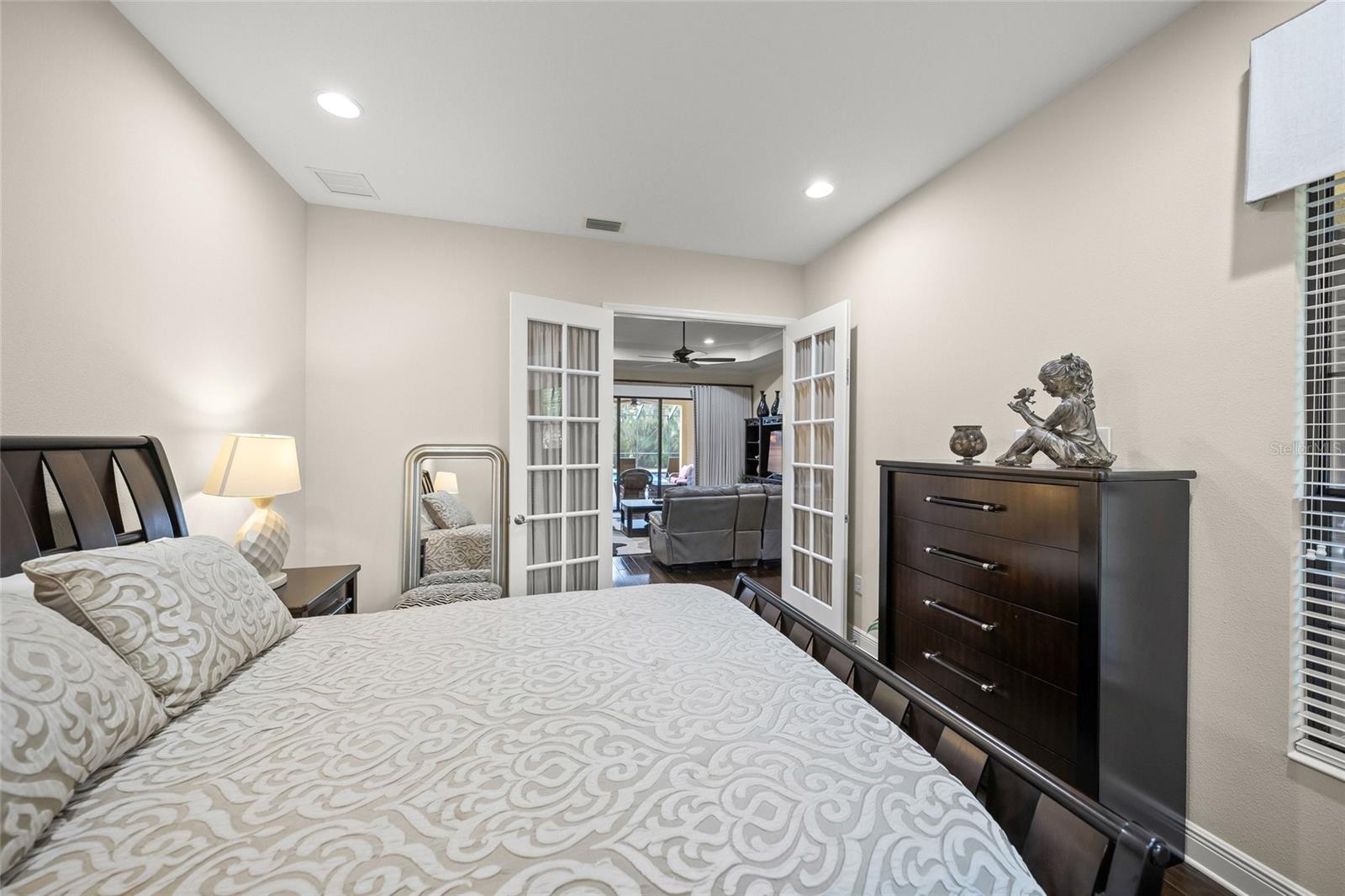7809 PASSIONFLOWER DR — photo 38