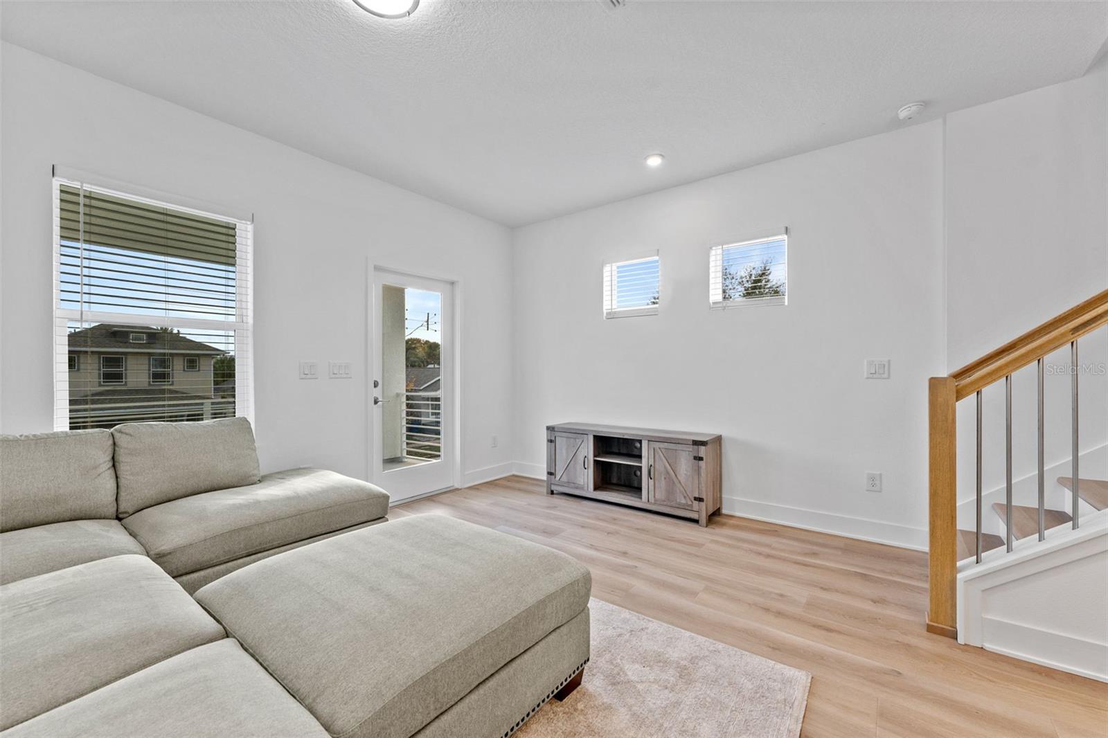 1922 W FIG ST #2 — photo 10