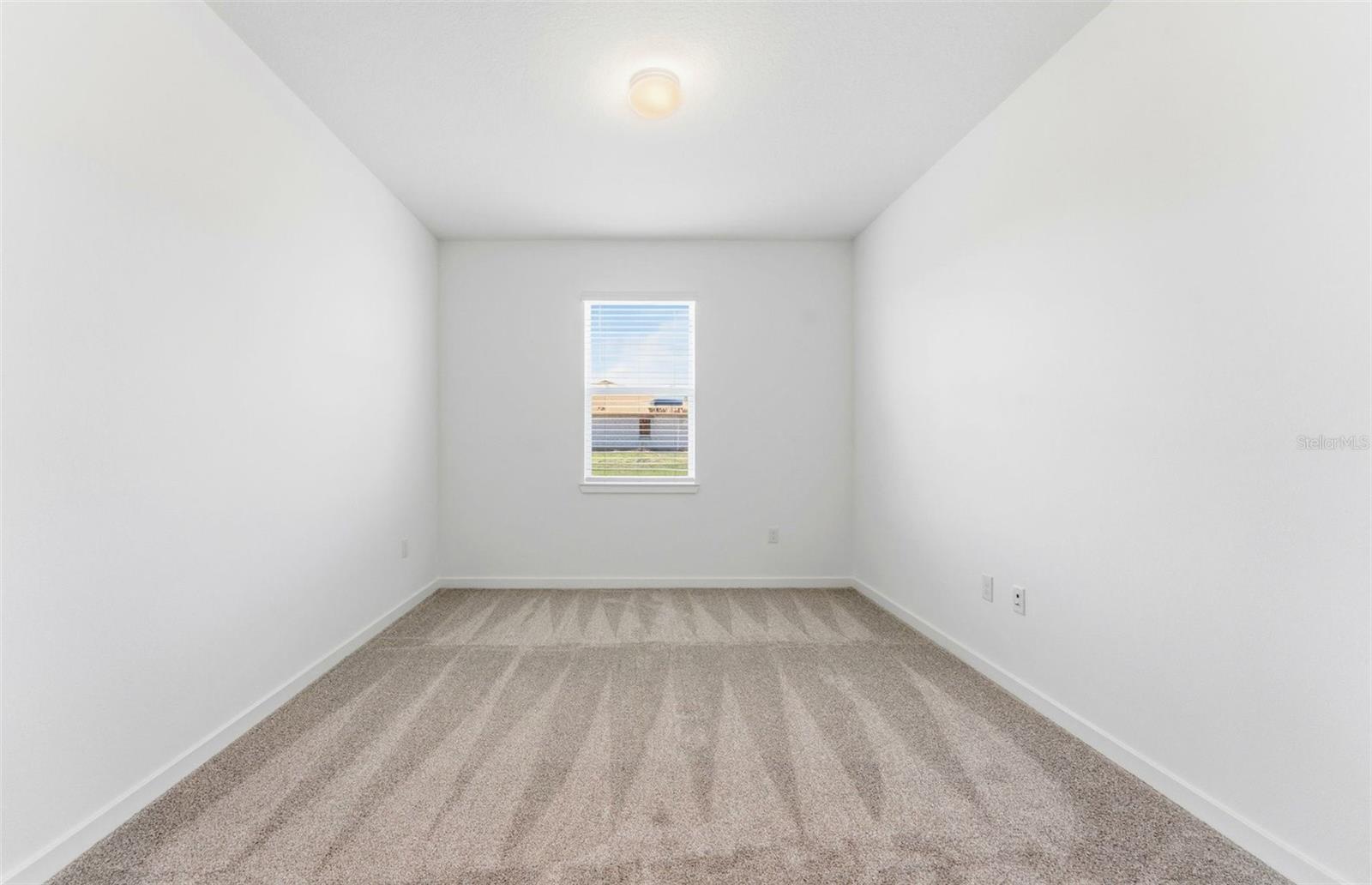 9738 AUTUMN RIDGE AVE — photo 16