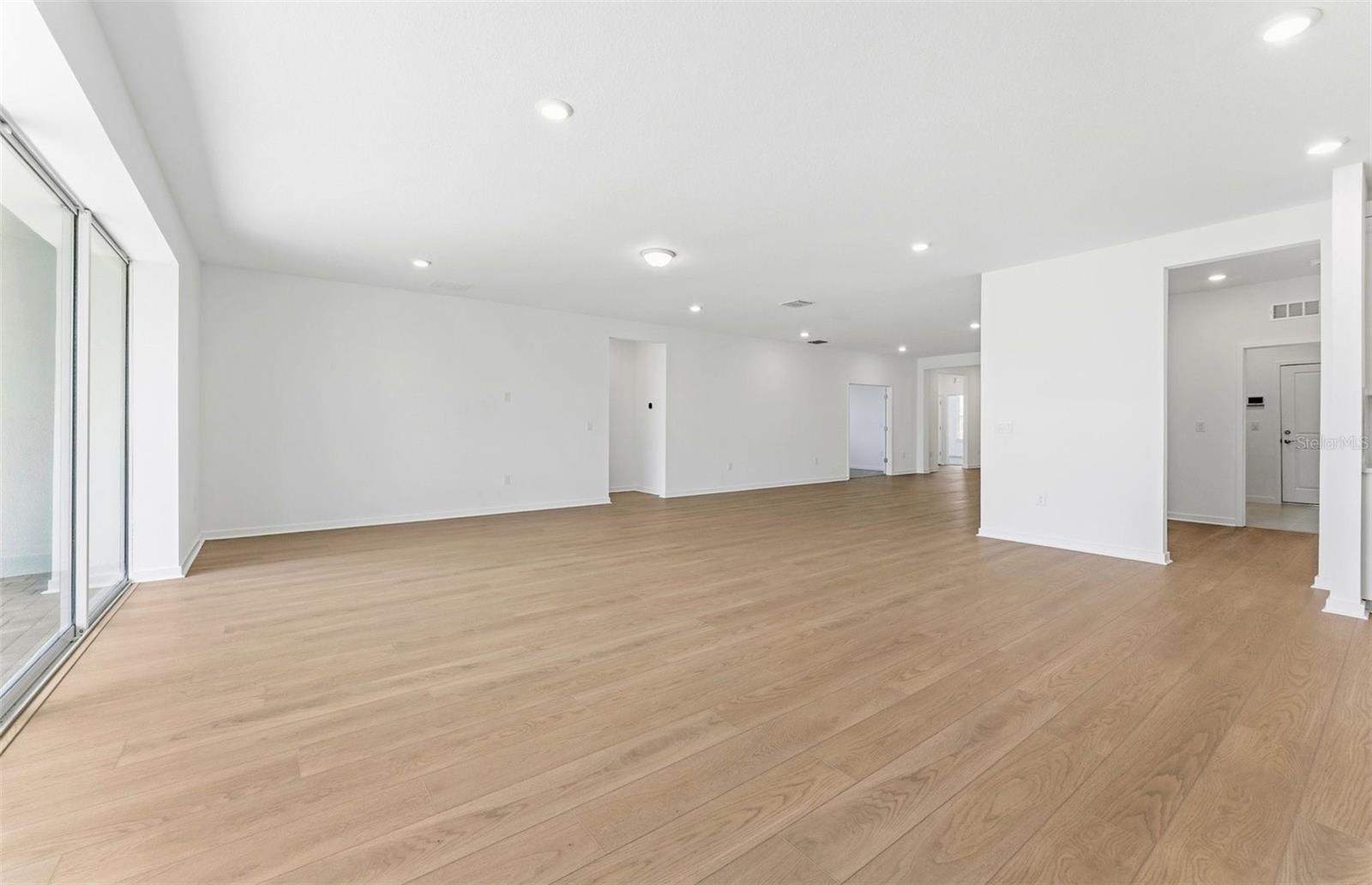 9738 AUTUMN RIDGE AVE — photo 6