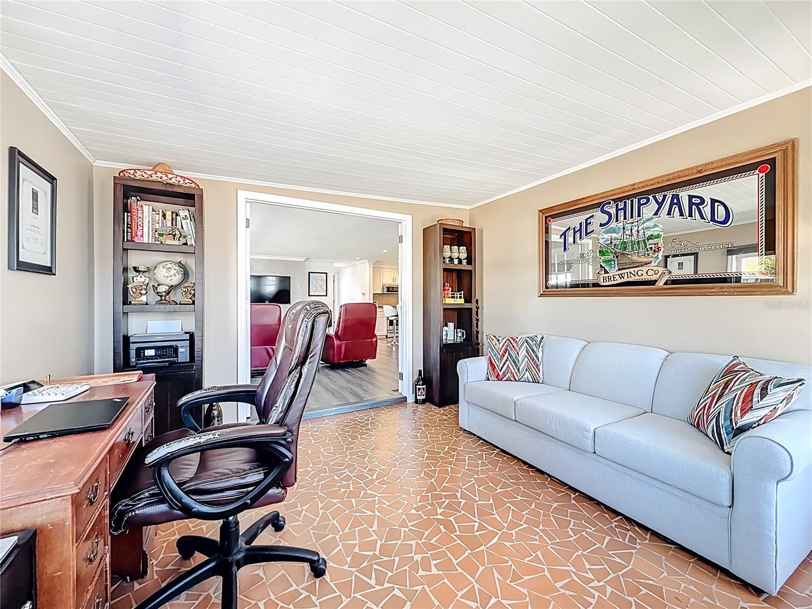 10101 N LAKE DR #89 — photo 9
