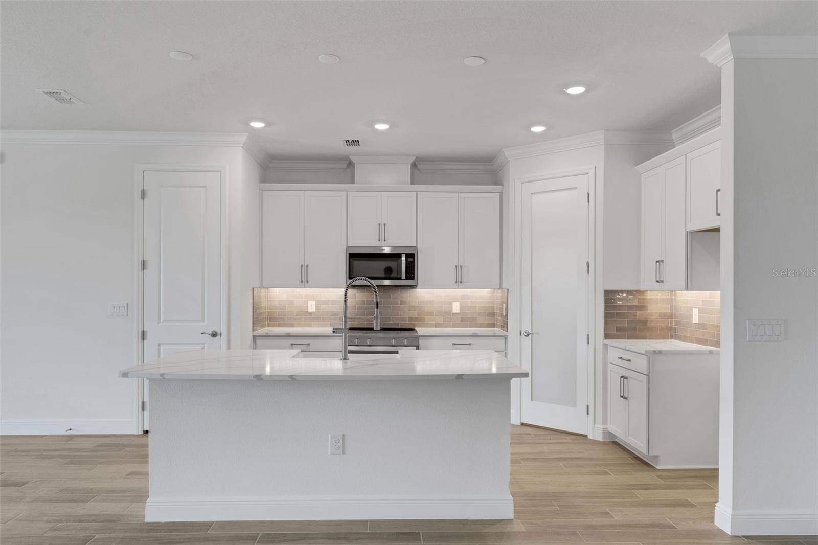 7511 SEA OAK CT — photo 13