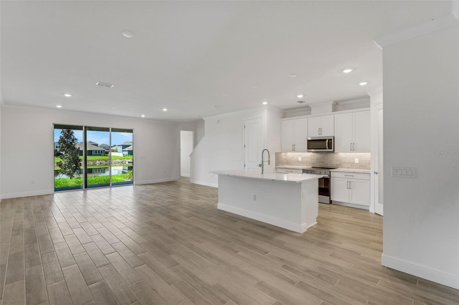 7511 SEA OAK CT — photo 4