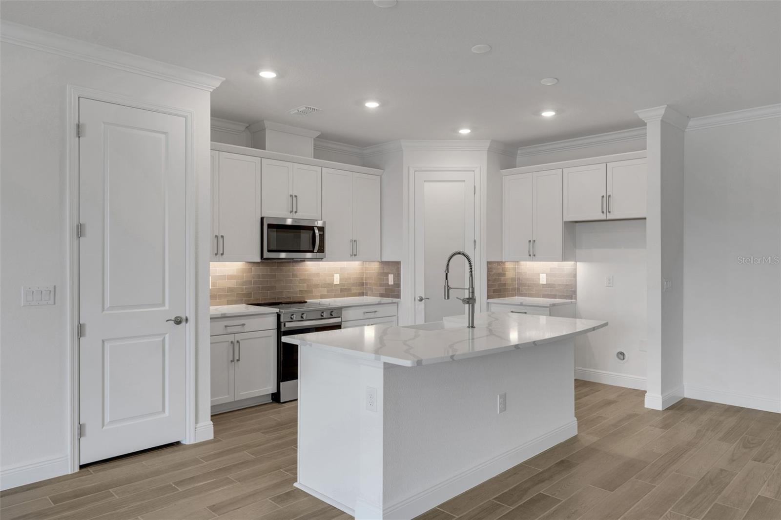 7511 SEA OAK CT — photo 12