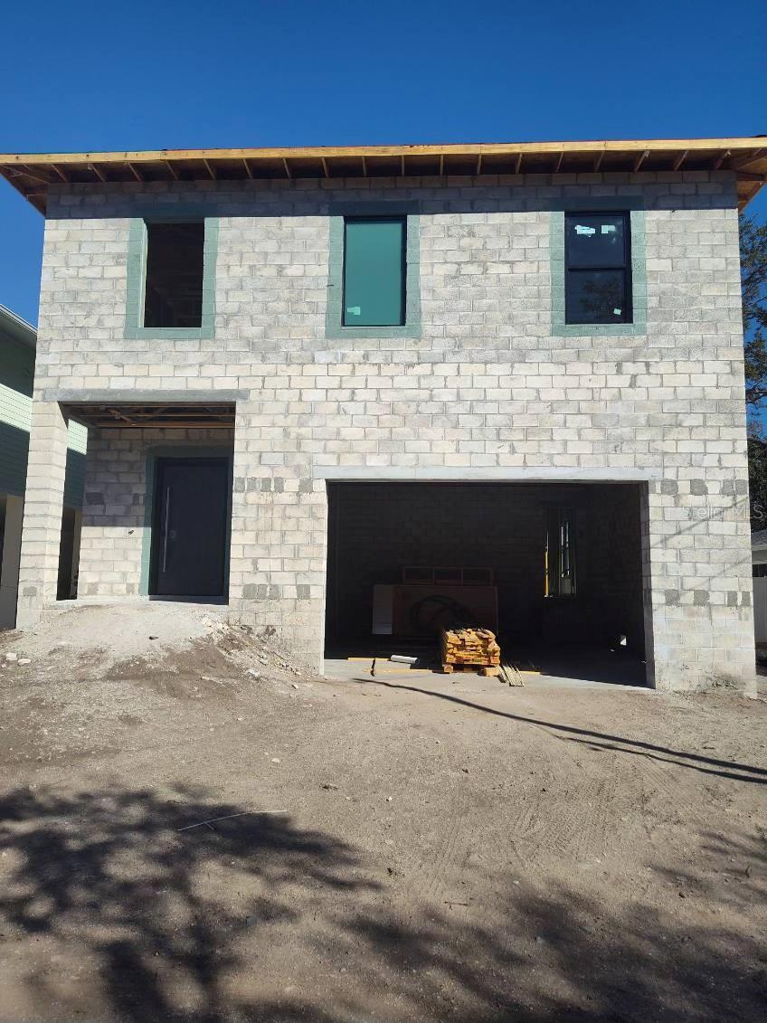 6010 S ELKINS AVE — photo 2