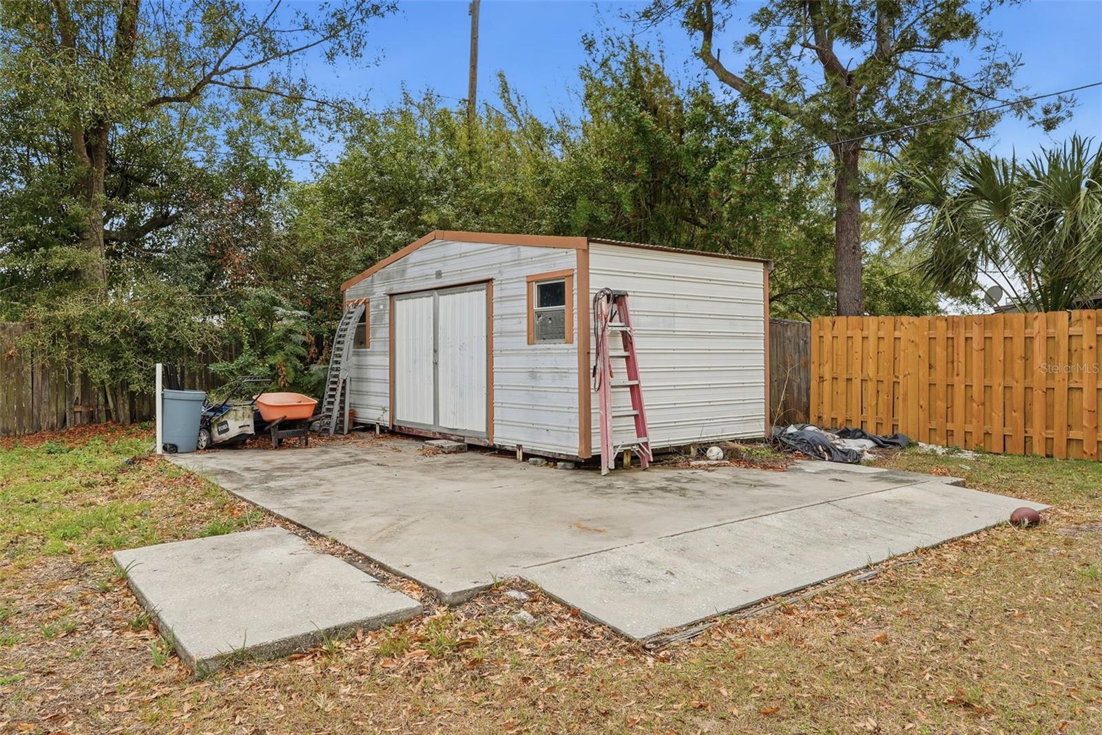 1709 CARNEGIE CIR — photo 27