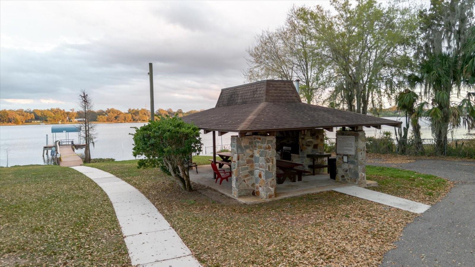 1210 LADY ELAINE DR — photo 13