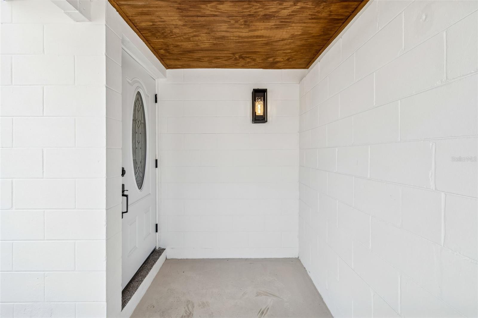 7910 W POWHATAN AVE — photo 8