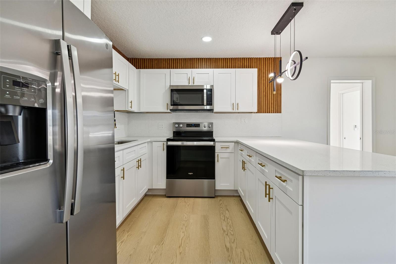 7910 W POWHATAN AVE — photo 23