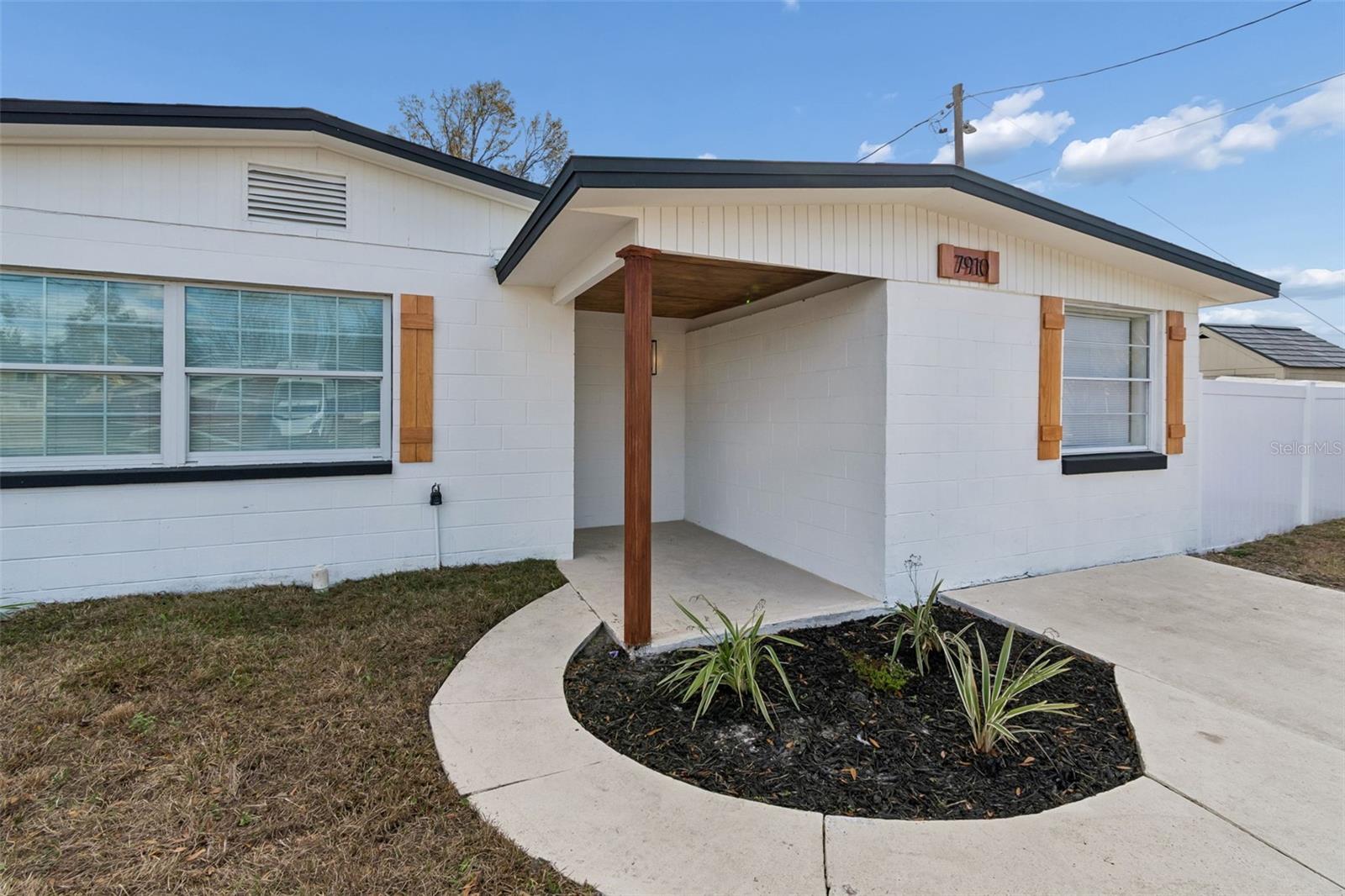 7910 W POWHATAN AVE — photo 11