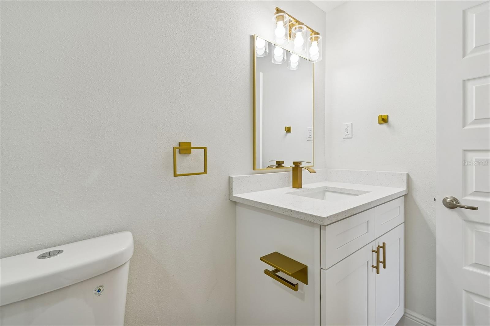 7910 W POWHATAN AVE — photo 56