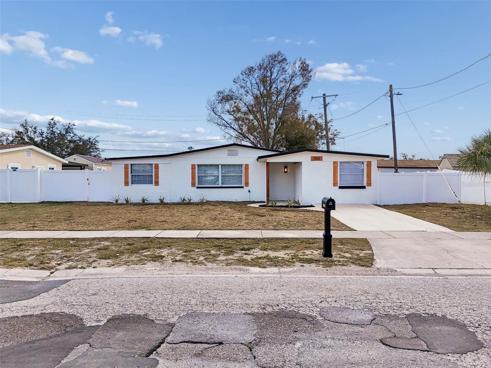 7910 W POWHATAN AVE — photo 86