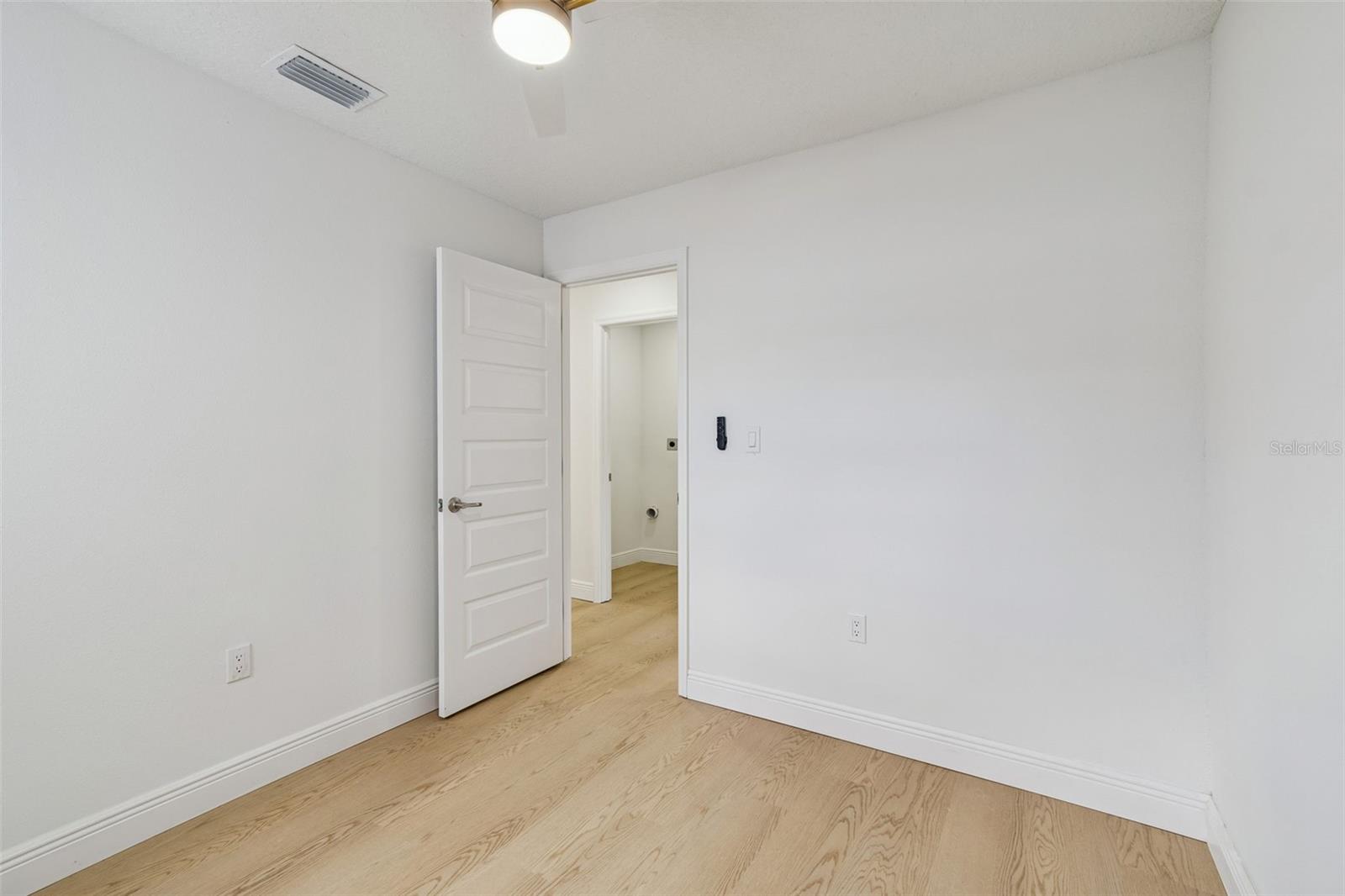7910 W POWHATAN AVE — photo 32
