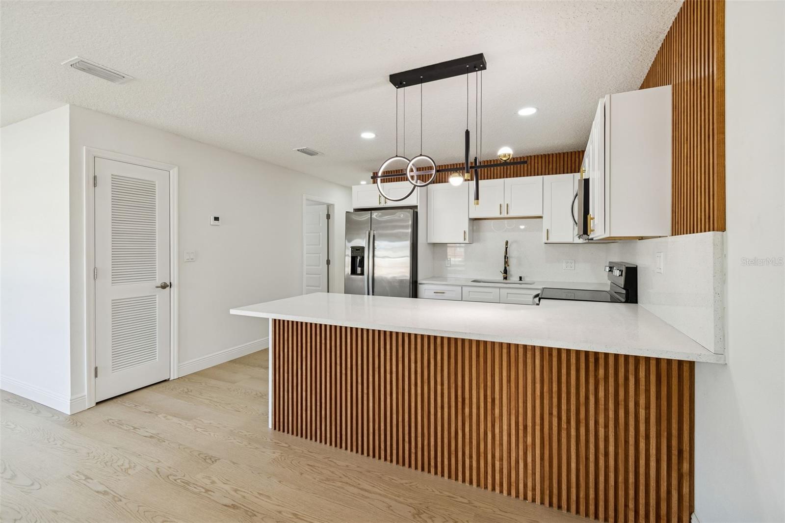 7910 W POWHATAN AVE — photo 21
