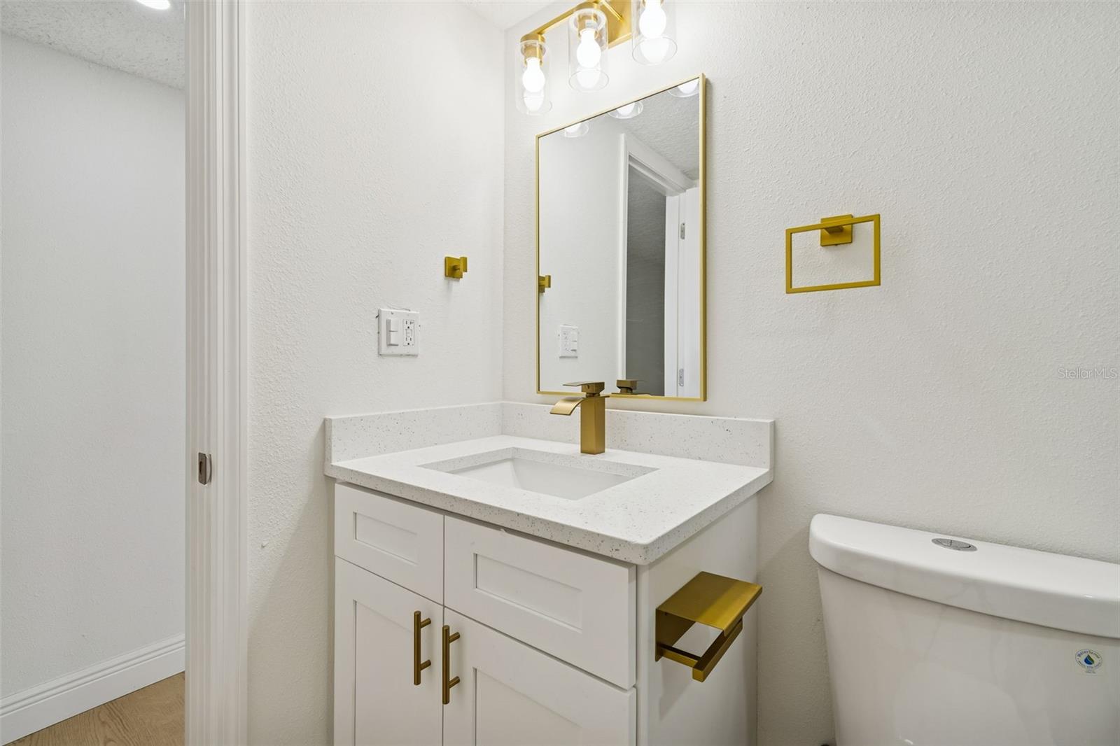 7910 W POWHATAN AVE — photo 67