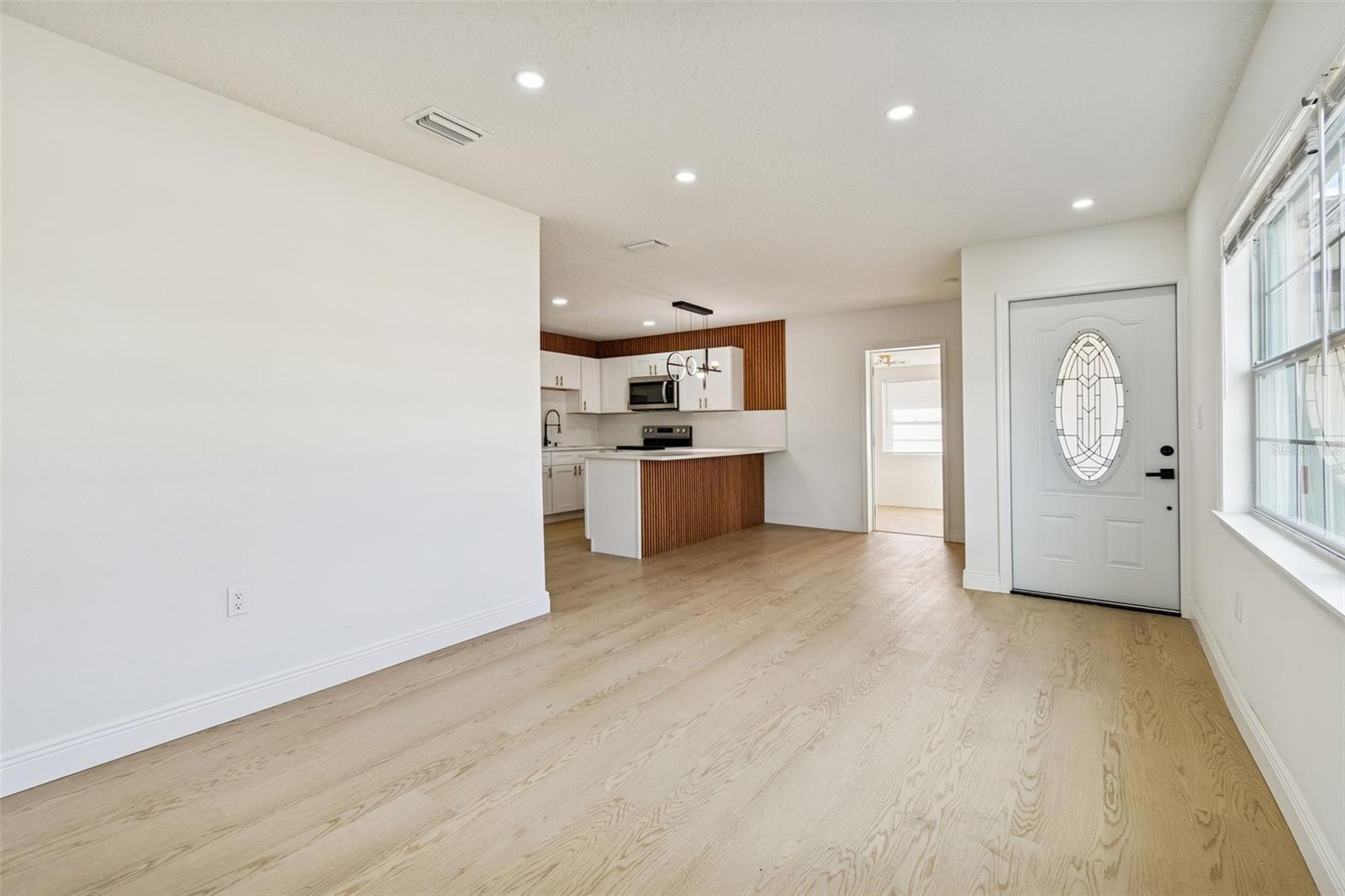 7910 W POWHATAN AVE — photo 16