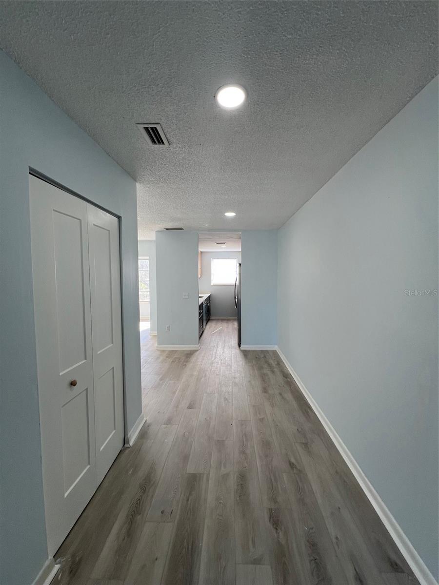 5750 80TH ST N #B203 — photo 6