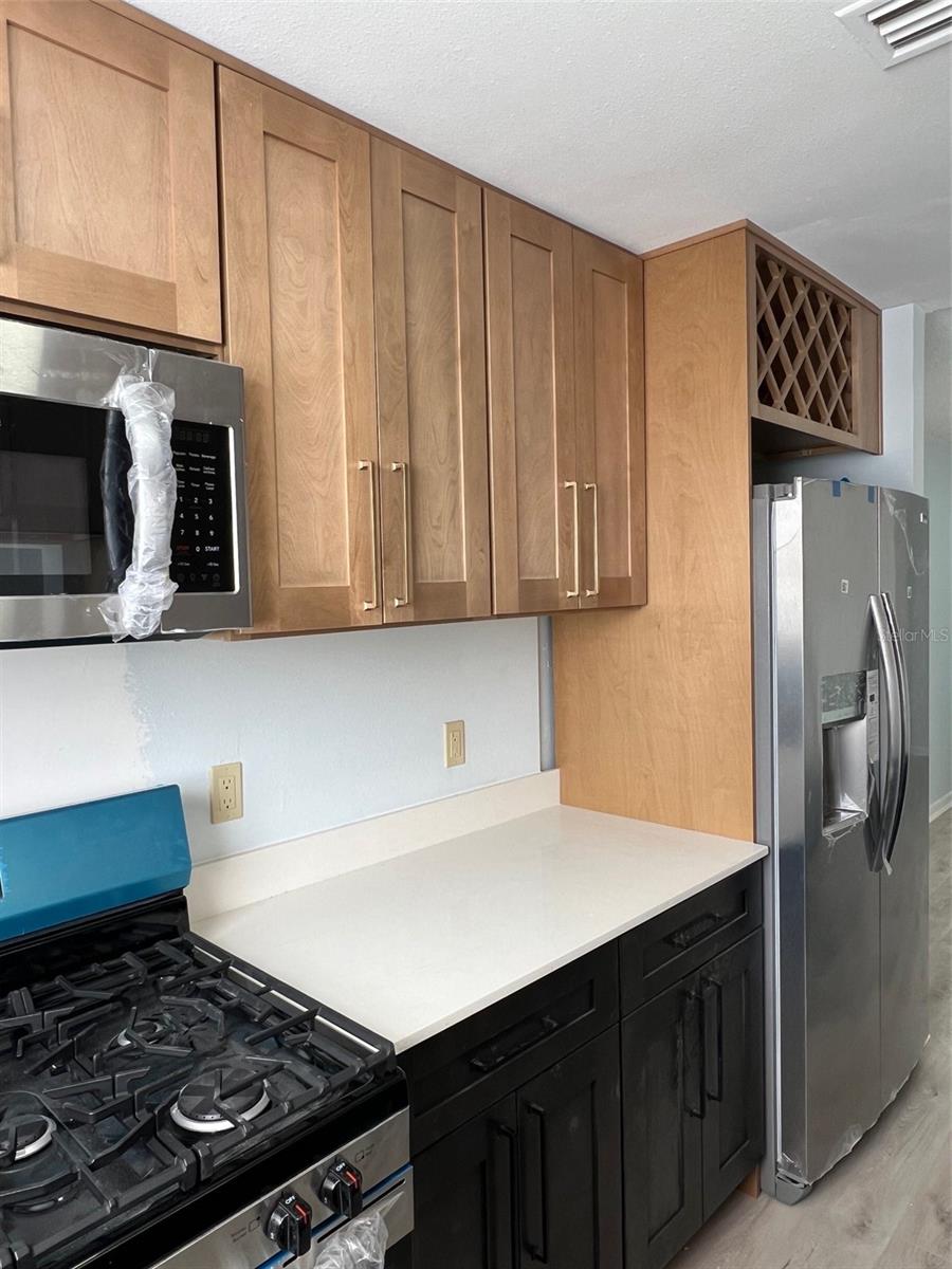 5750 80TH ST N #B203 — photo 15