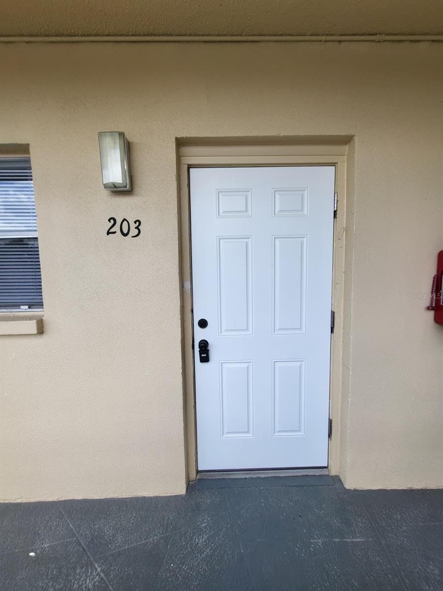 5750 80TH ST N #B203 — photo 3