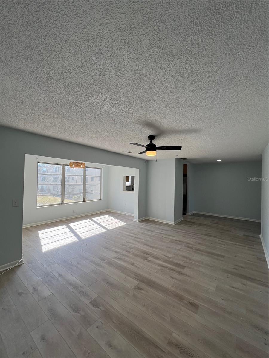 5750 80TH ST N #B203 — photo 9