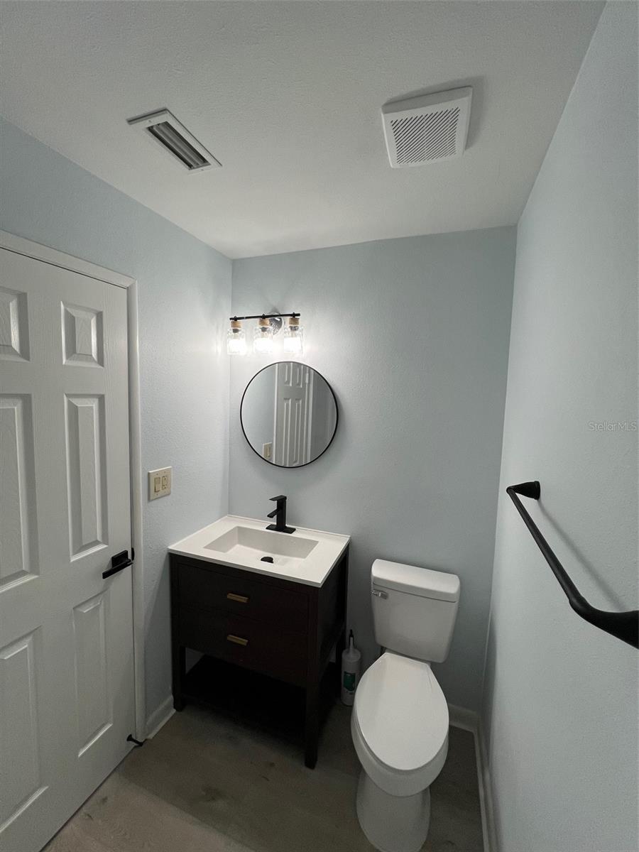 5750 80TH ST N #B203 — photo 19