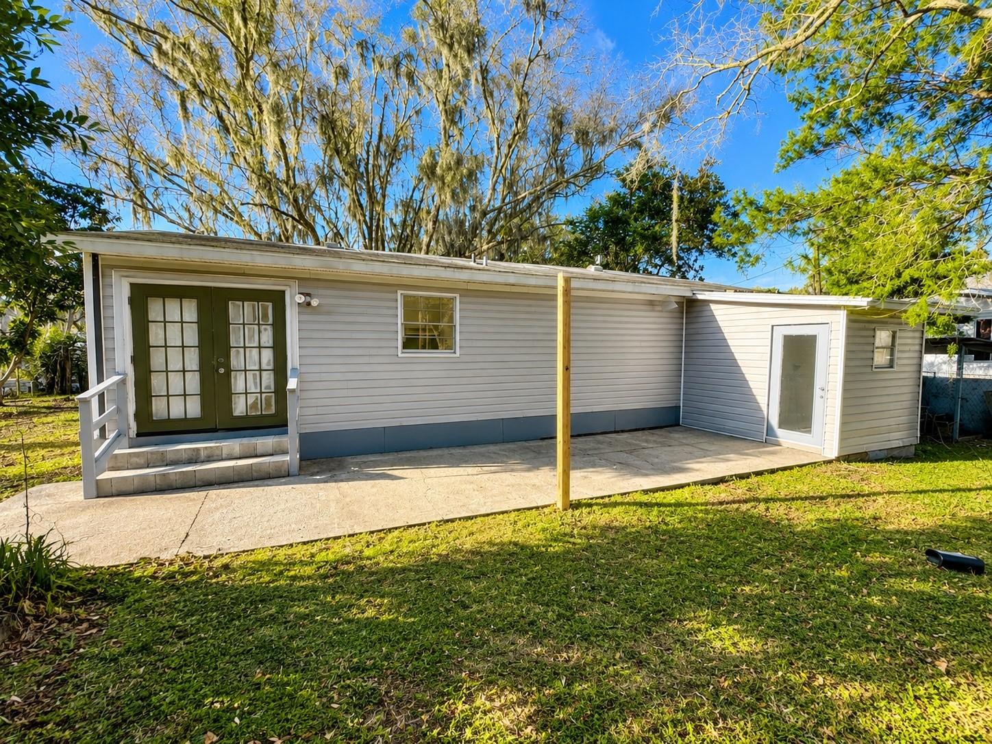 7700 VINE ST — photo 5