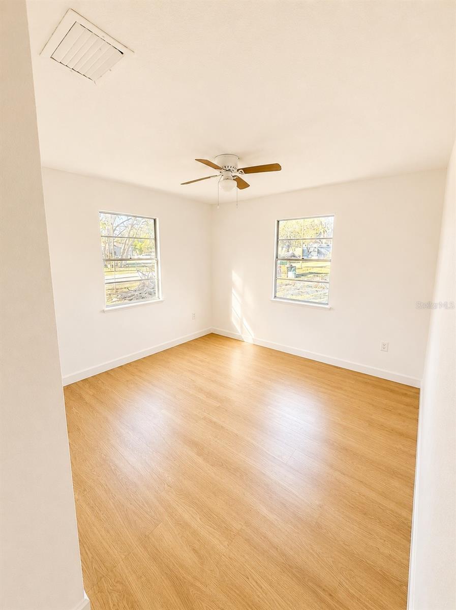 7700 VINE ST — photo 11