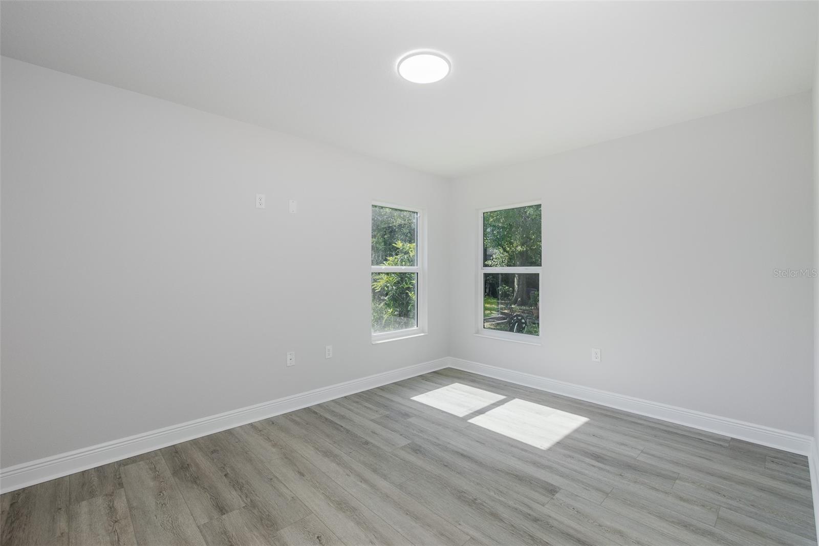 5422 CHARLES ST — photo 20